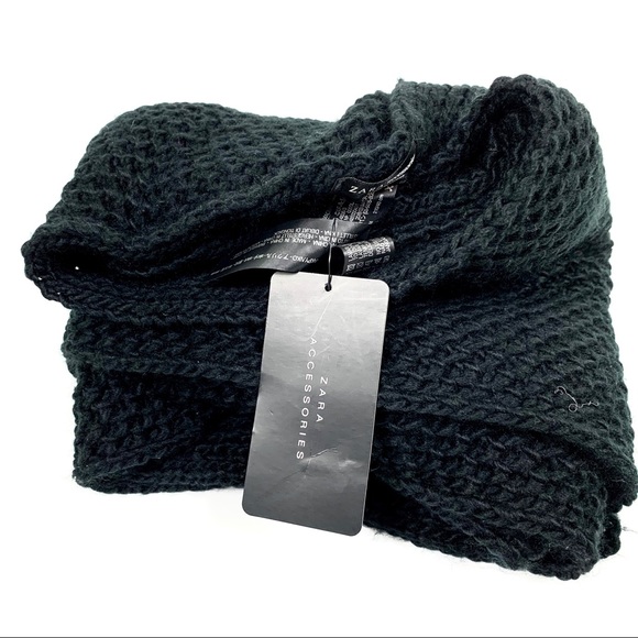 Zara Accessories - Zara Accessories Large Oversized Scarf